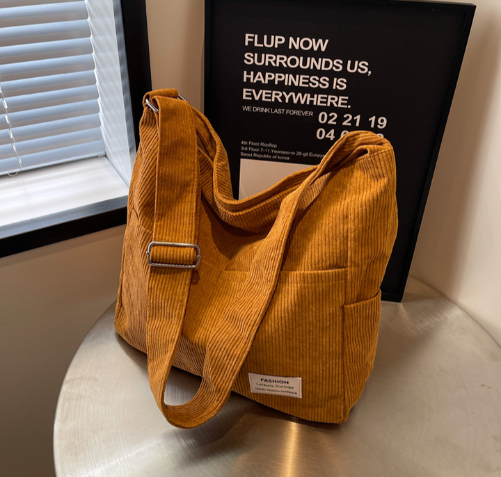 Fashion Canberra I Yana Shoulder Bag
