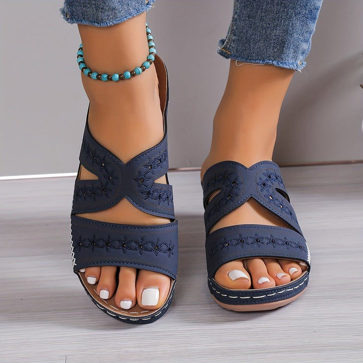 Fashion Canberra I Noëlla Orthopedic Sandals