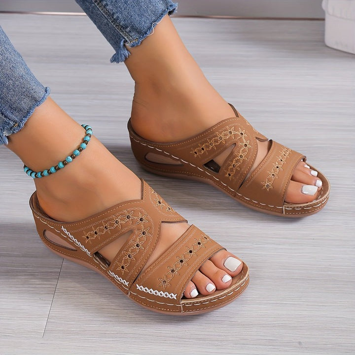 Fashion Canberra I Noëlla Orthopedic Sandals