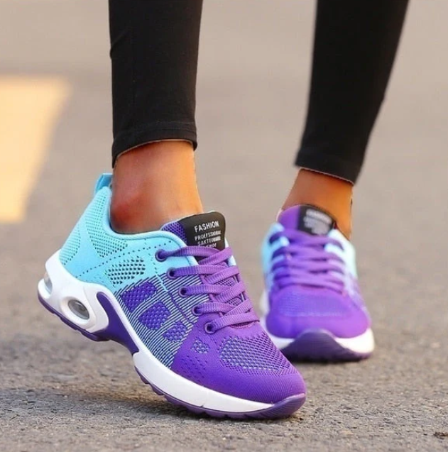 Fashion Canberra I Danya Orthopedic Sneakers