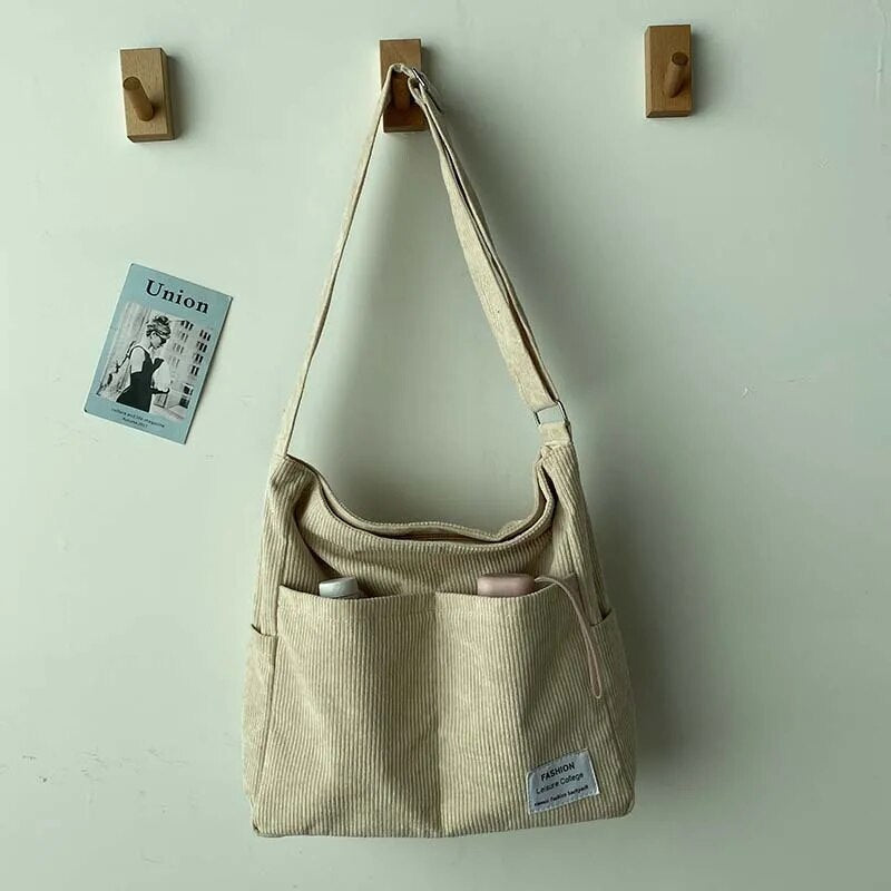 Fashion Canberra I Yana Shoulder Bag