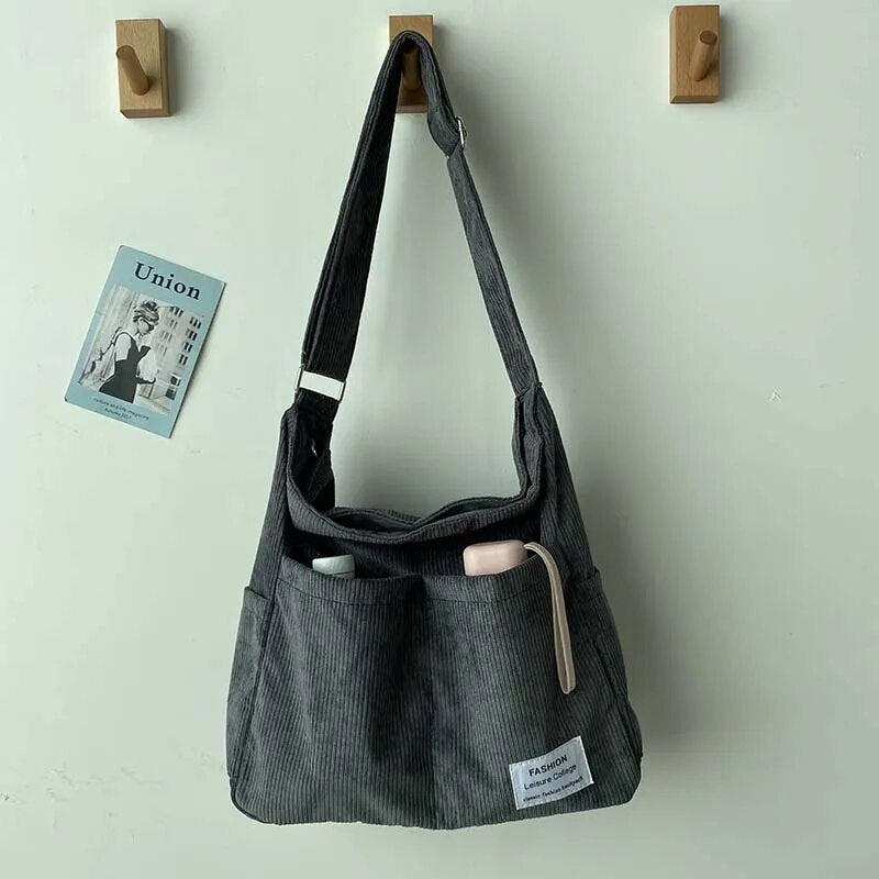 Fashion Canberra I Yana Shoulder Bag
